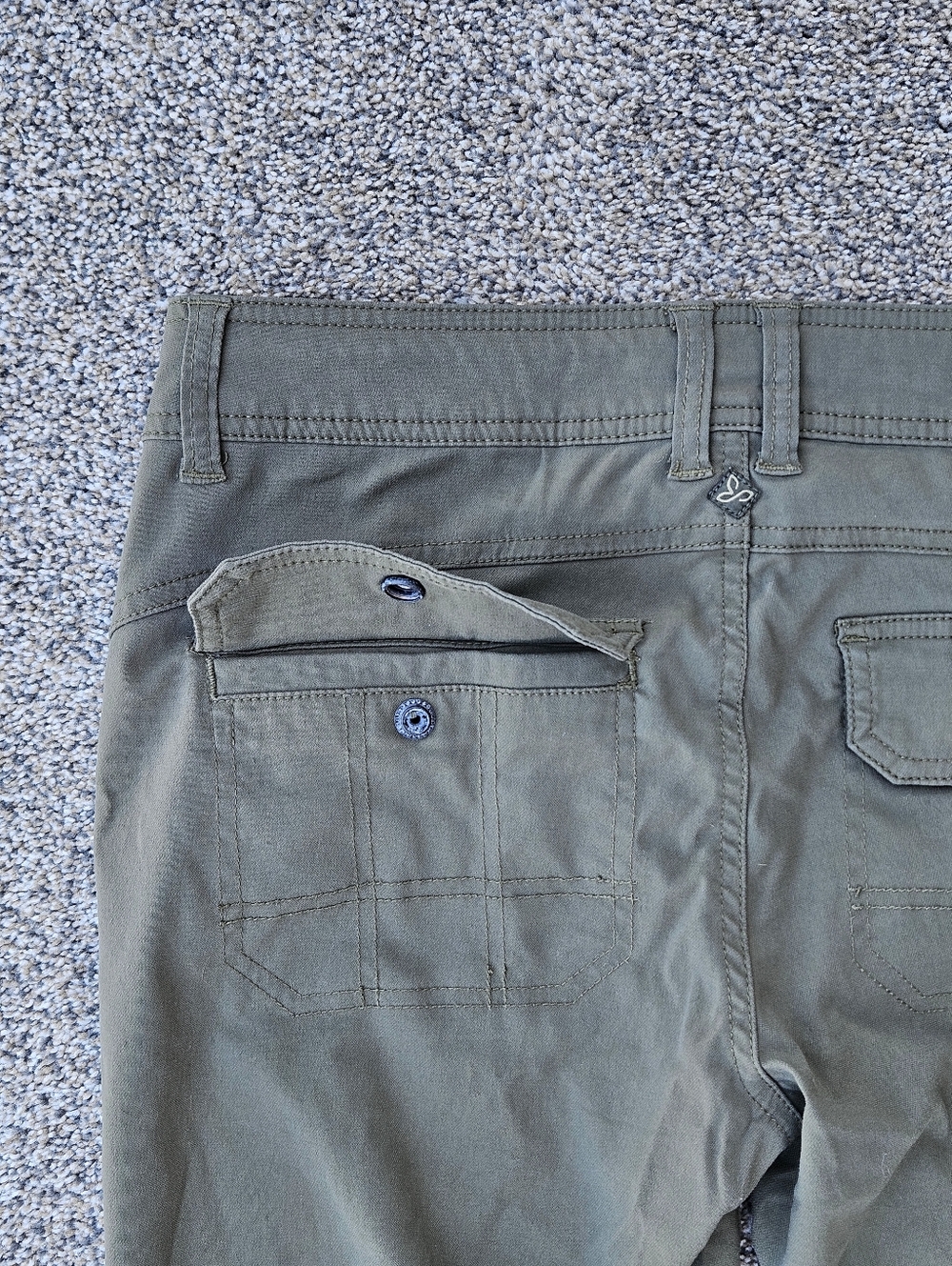 Prana Halle Pant Olive Green Hiking Convertible Pants Outdoor Womens Size 4 Tall - Picture 15 of 16
